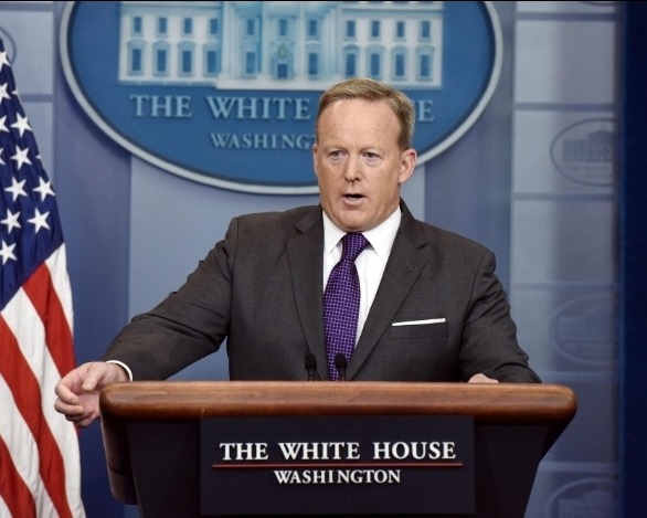 Trump’s Former Press Secretary Warns Against Prioritising Looks Over Competence
